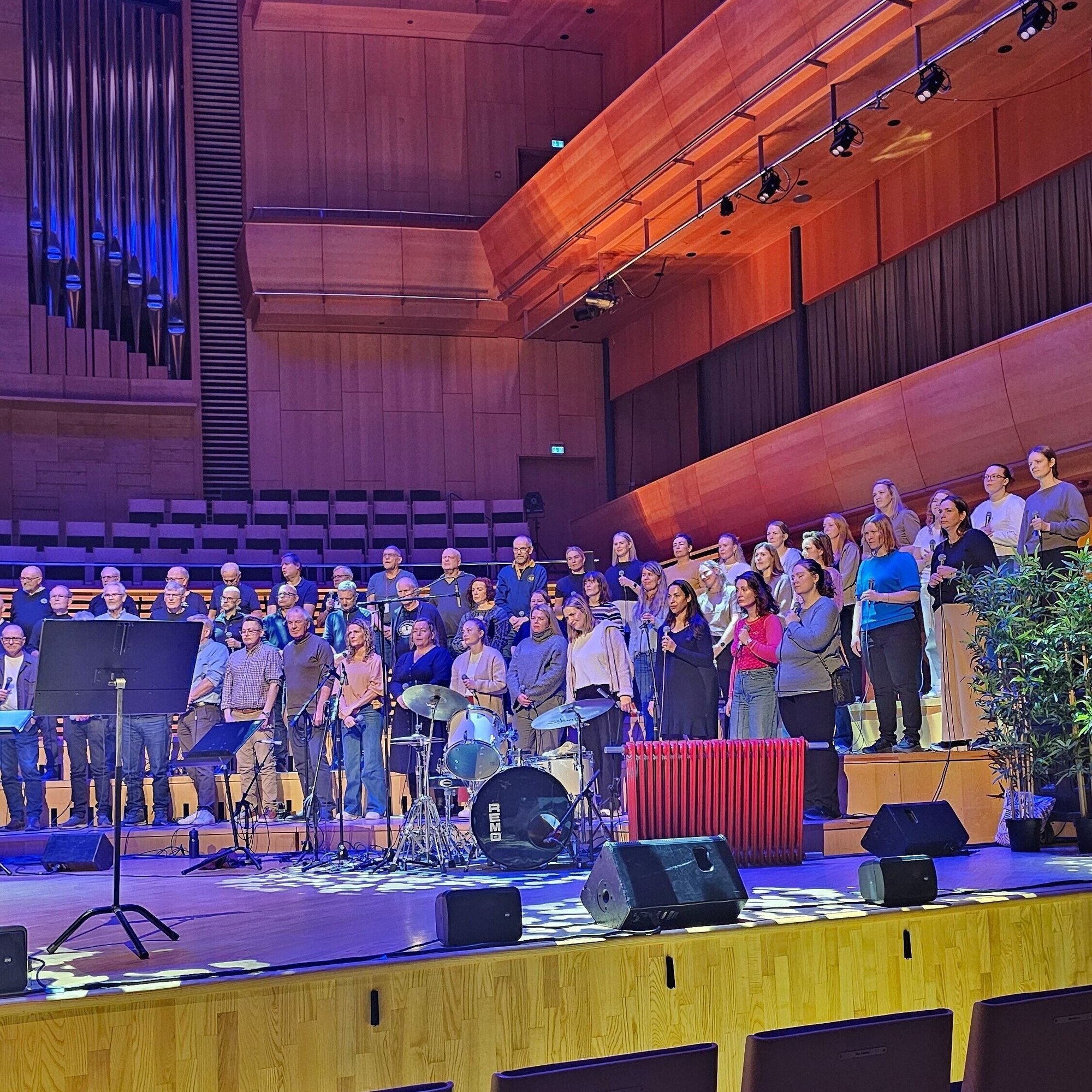 2025-02-01 13-31-57-1-1